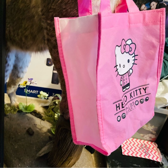 hello kitty bag - Picture 2 of 4